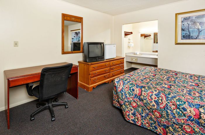 Imagen de la habitación del Hotel Red Carpet Inn - Louisville. Foto 2