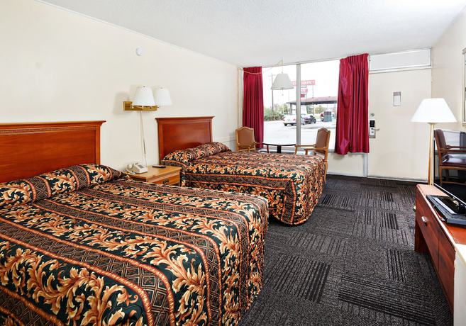 Imagen de la habitación del Hotel Red Carpet Inn - Louisville. Foto 11