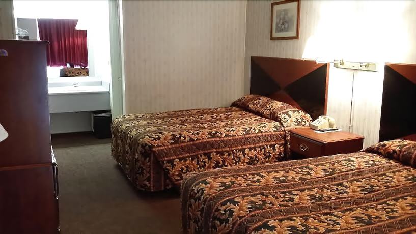Imagen de la habitación del Hotel Red Carpet Inn - Louisville. Foto 12