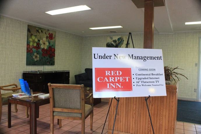Imagen de los interiores del Hotel Red Carpet Inn - Louisville. Foto 19