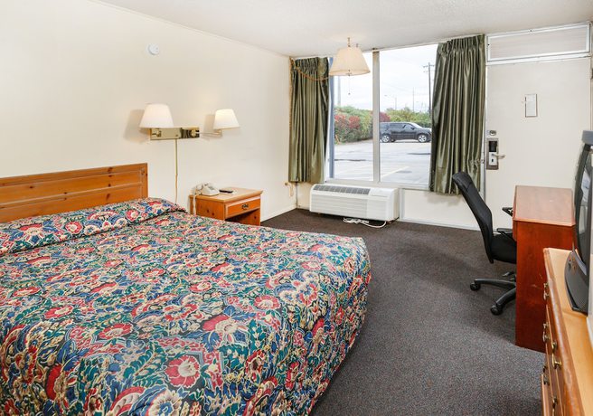 Imagen de la habitación del Hotel Red Carpet Inn - Louisville. Foto 13