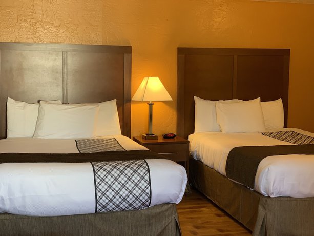 Imagen de la habitación del Hotel Red Carpet Inn Medford. Foto 17
