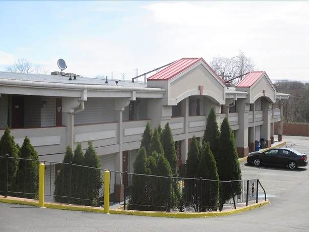 Imagen general del Hotel Red Carpet Inn New Brunswick. Foto 1