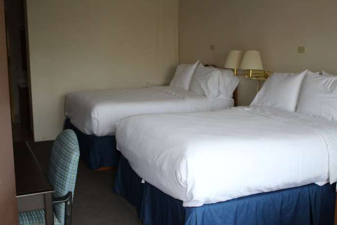 Imagen de la habitación del Hotel Red Carpet Inn, North East . Foto 6