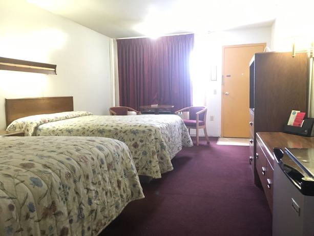 Imagen de la habitación del Hotel Red Carpet Inn, North East . Foto 15