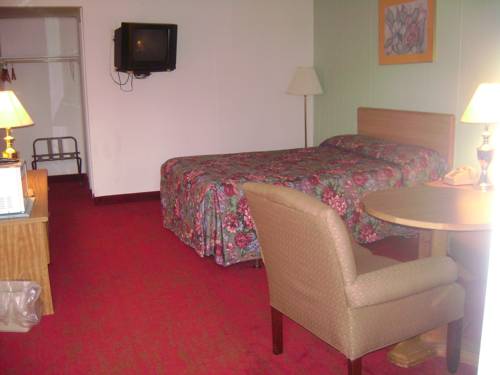 Imagen de la habitación del Hotel Red Carpet Inn Rome. Foto 10