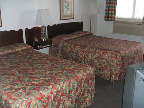 Imagen de la habitación del Hotel Red Carpet Inn Rome. Foto 11