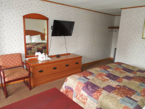 Imagen de la habitación del Hotel Red Carpet Inn Ronks. Foto 8