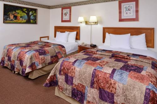 Imagen de la habitación del Hotel Red Carpet Inn Ronks. Foto 10