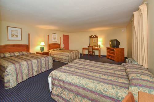 Imagen de la habitación del Hotel Red Carpet Inn, Stamford Centro. Foto 10