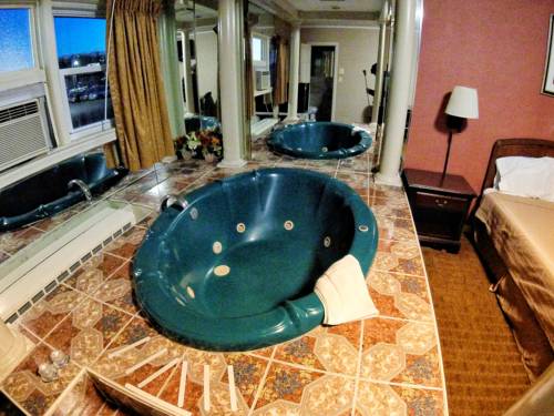 Imagen de la habitación del Hotel Red Carpet Inn West Springfield. Foto 5