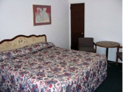 Imagen de la habitación del Hotel Red Carpet Inn & Suites Morgantown. Foto 5