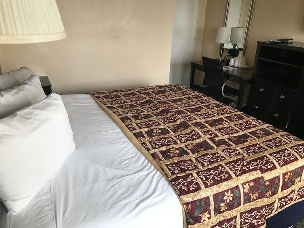 Imagen de la habitación del Hotel Red Carpet Inn and Suites, Atlantic City. Foto 5