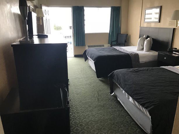 Imagen de la habitación del Hotel Red Carpet Inn and Suites, Atlantic City. Foto 11