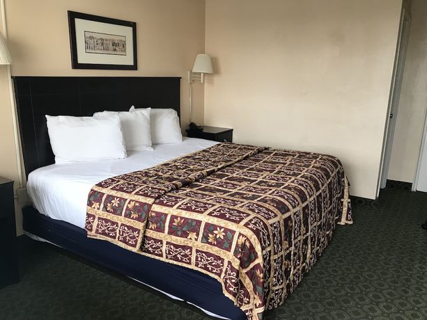Imagen de la habitación del Hotel Red Carpet Inn and Suites, Atlantic City. Foto 19