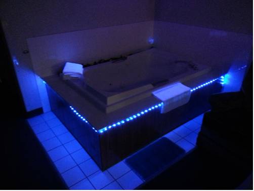 Imagen de la habitación del Hotel Red Carpet Inn and Suites, North Sioux City. Foto 2