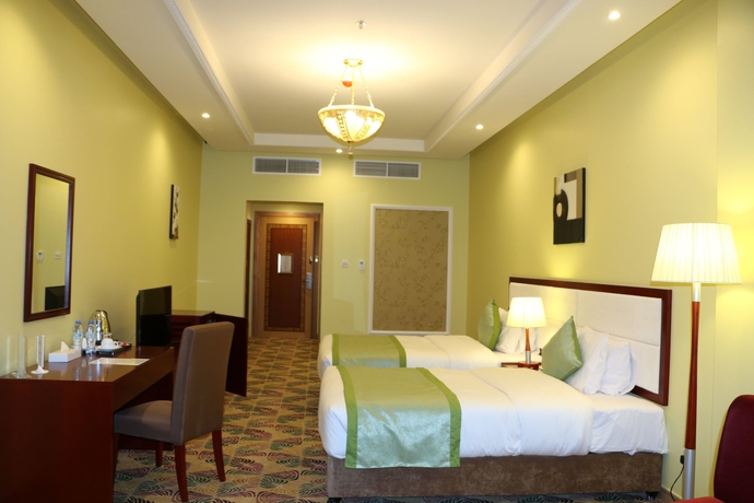 Imagen de la habitación del Hotel Red Castle. Foto 6