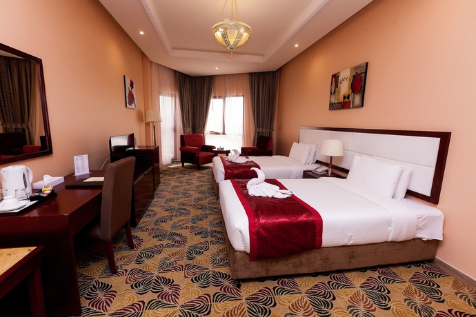 Imagen de la habitación del Hotel Red Castle. Foto 9