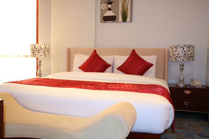 Imagen de la habitación del Hotel Red Castle. Foto 18