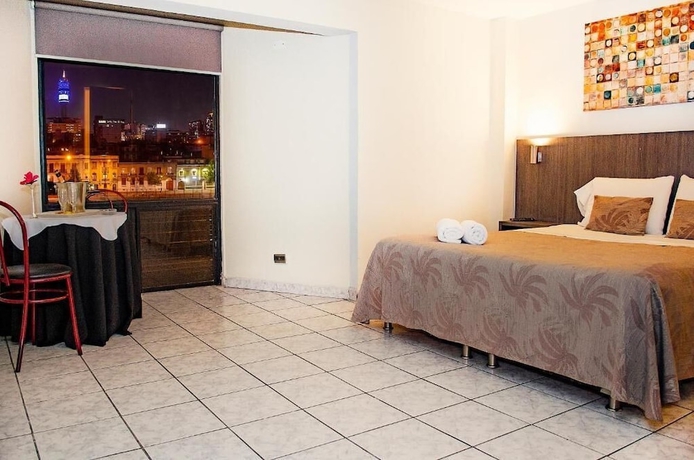 Imagen de la habitación del Hotel Red Centric Santiago. Foto 6