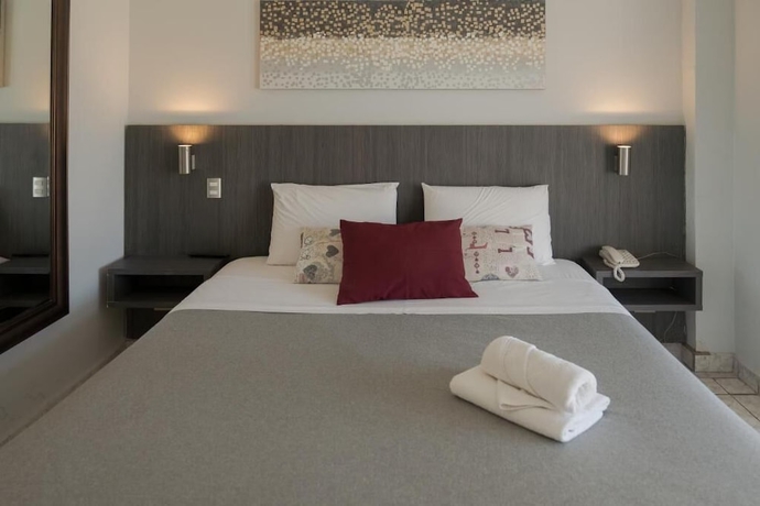 Imagen de la habitación del Hotel Red Centric Santiago. Foto 9