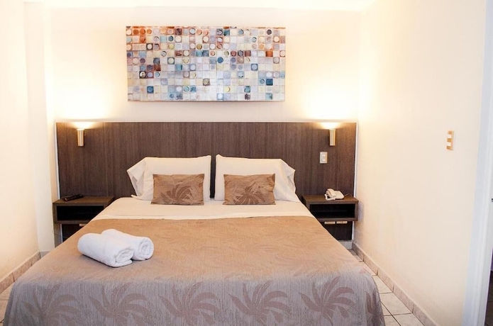 Imagen de la habitación del Hotel Red Centric Santiago. Foto 13