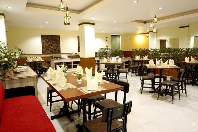 Imagen del bar/restaurante del Hotel Red Chilies. Foto 19