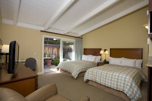 Imagen de la habitación del Hotel Red Cottage Inn. Foto 4