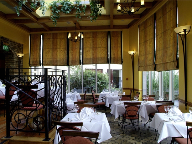 Imagen del bar/restaurante del Hotel Red Cow Moran. Foto 4