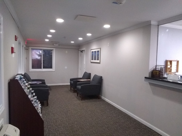 Imagen de los interiores del Hotel Red Crown Inn, Laurel. Foto 15