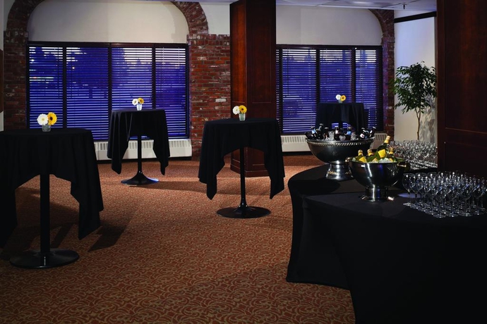 Imagen general del Hotel Red Deer Resort and Casino. Foto 5