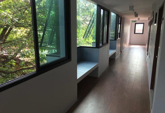 Imagen de los interiores del Hotel Red Door. Foto 18