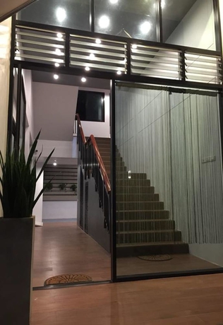 Imagen de los interiores del Hotel Red Door. Foto 19