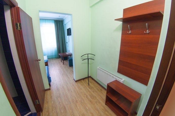 Imagen de la habitación del Hotel Red. Foto 8