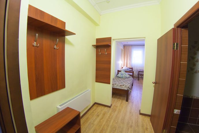 Imagen de la habitación del Hotel Red. Foto 16