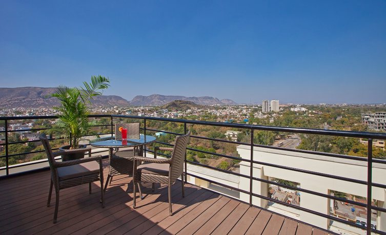 Imagen de la habitación del Hotel Red Fox Alwar. Foto 9