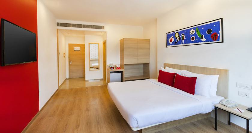 Imagen de la habitación del Hotel Red Fox Dehradun. Foto 10