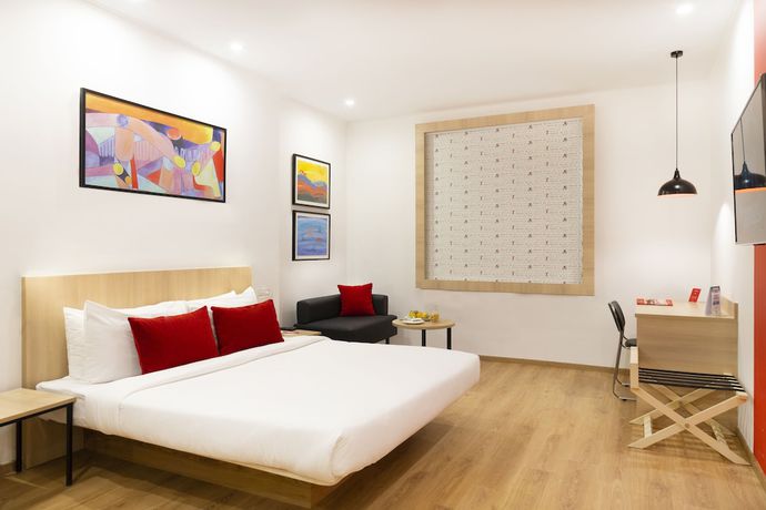 Imagen de la habitación del Hotel Red Fox Dehradun. Foto 13