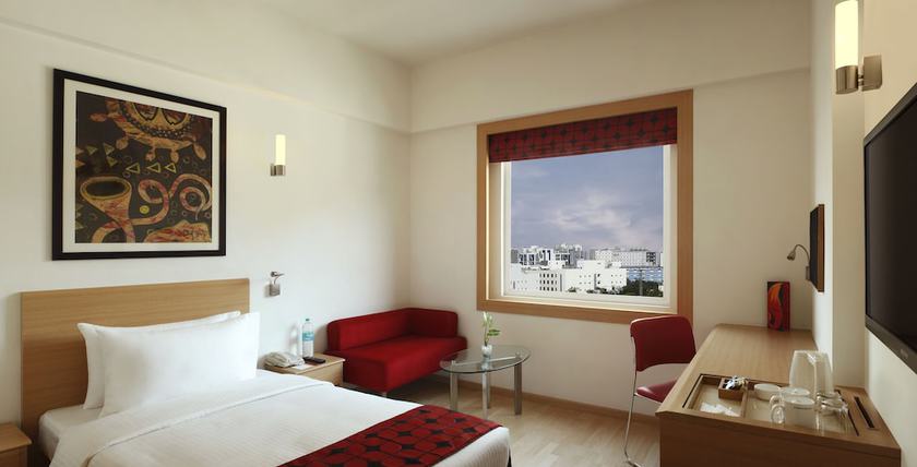 Imagen de la habitación del Hotel Red Fox Dehradun. Foto 14