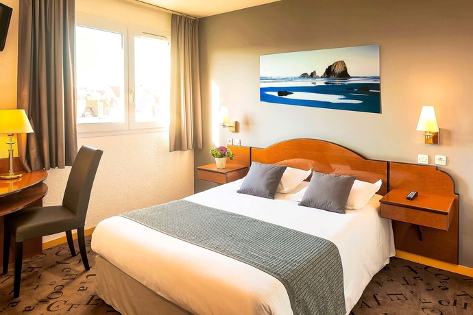 Imagen de la habitación del Hotel Red Fox. Foto 7