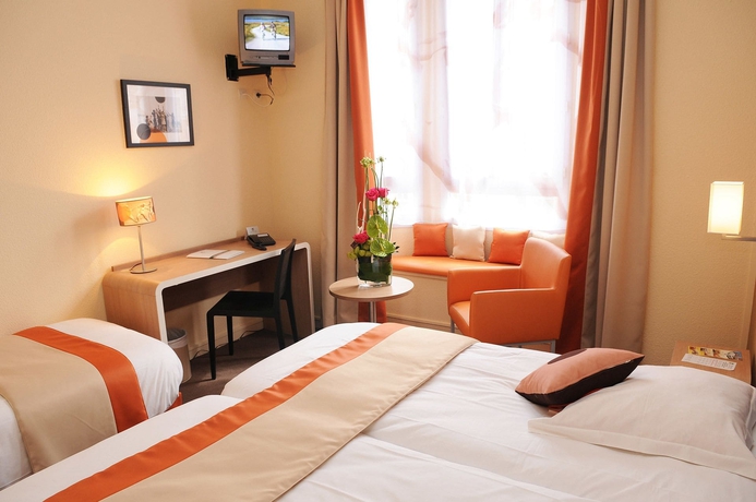 Imagen de la habitación del Hotel Red Fox. Foto 14