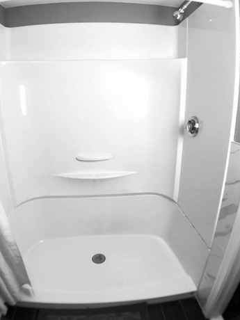 Imagen de la habitación del Hotel Red Fox Motel. Foto 6