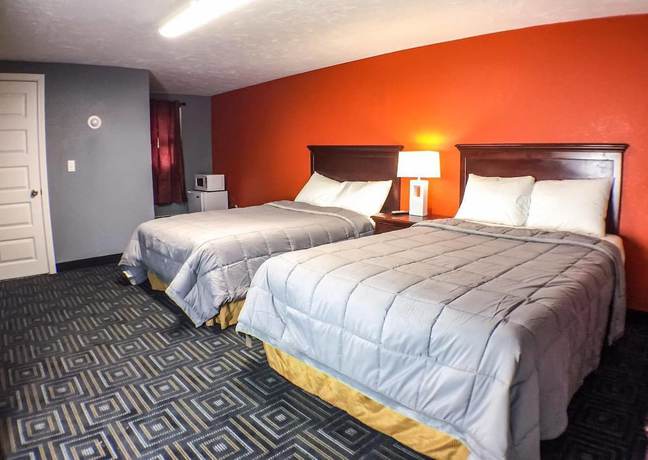 Imagen de la habitación del Hotel Red Fox Motel. Foto 12