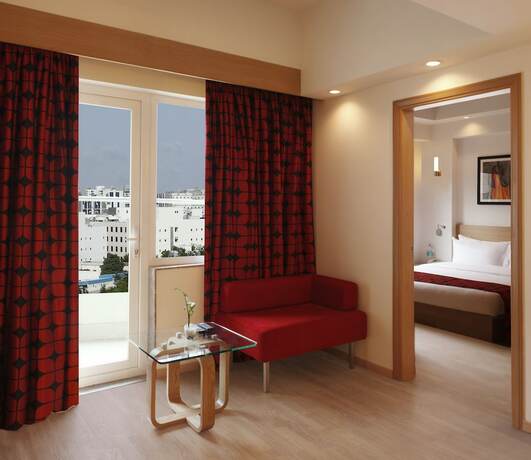 Imagen de la habitación del Hotel Red Fox by Lemon Tree Hotels, Delhi Airport. Foto 7