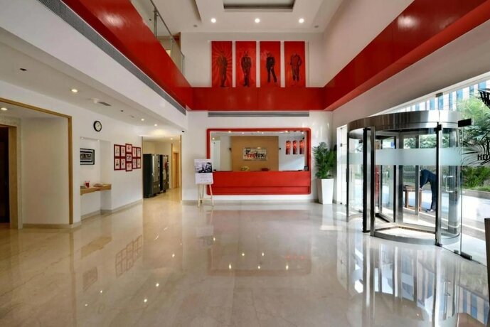 Imagen de los interiores del Hotel Red Fox by Lemon Tree Hotels, Delhi Airport. Foto 17