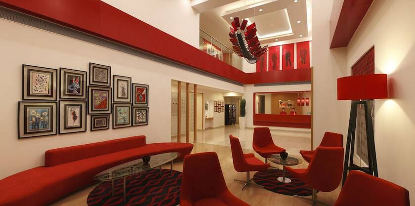 Imagen de los interiores del Hotel Red Fox by Lemon Tree Hotels, Delhi Airport. Foto 19