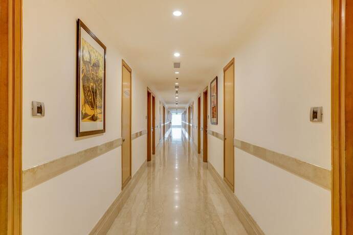 Imagen de los interiores del Hotel Red Fox by Lemon Tree Hotels, Delhi Airport. Foto 20