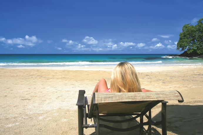 Imagen de los exteriores del Hotel Red Frog Beach Island Resort. Foto 13