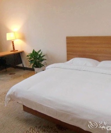 Imagen de la habitación del Hotel Red Gulf Hotel. Foto 3