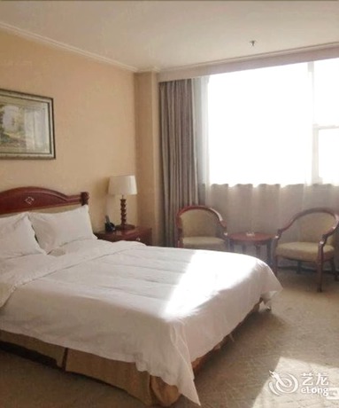 Imagen de la habitación del Hotel Red Gulf Hotel. Foto 10